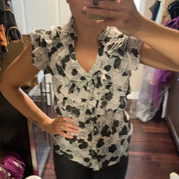 Ruffled sheer blouse. - Picture 3 of 5